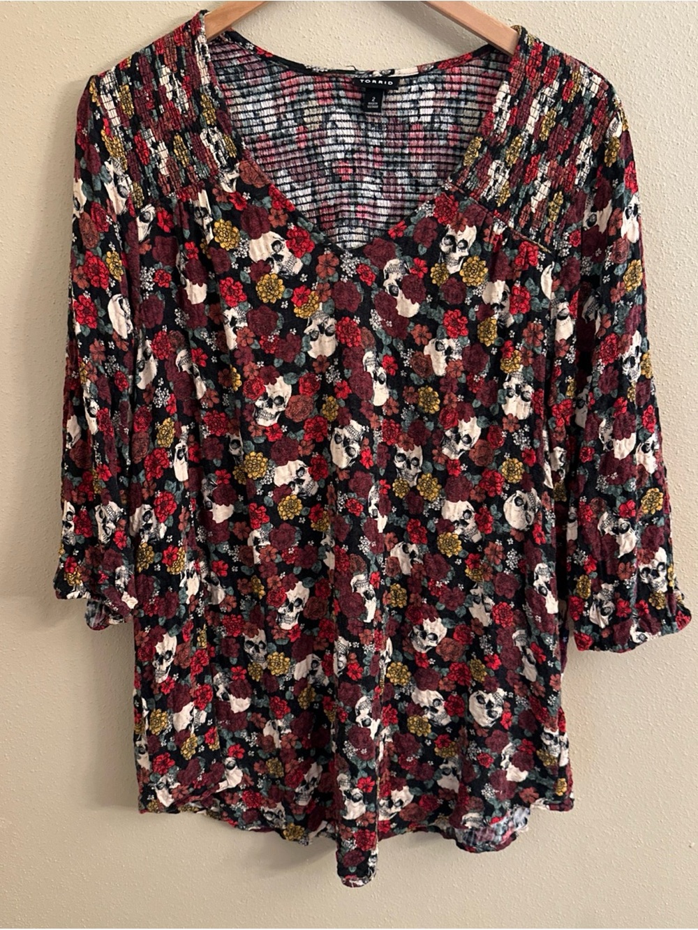 Torrid 2 (2X) Skull Roses Top Tattoo Roses Biker Goth Whimsygoth Summer Casual
